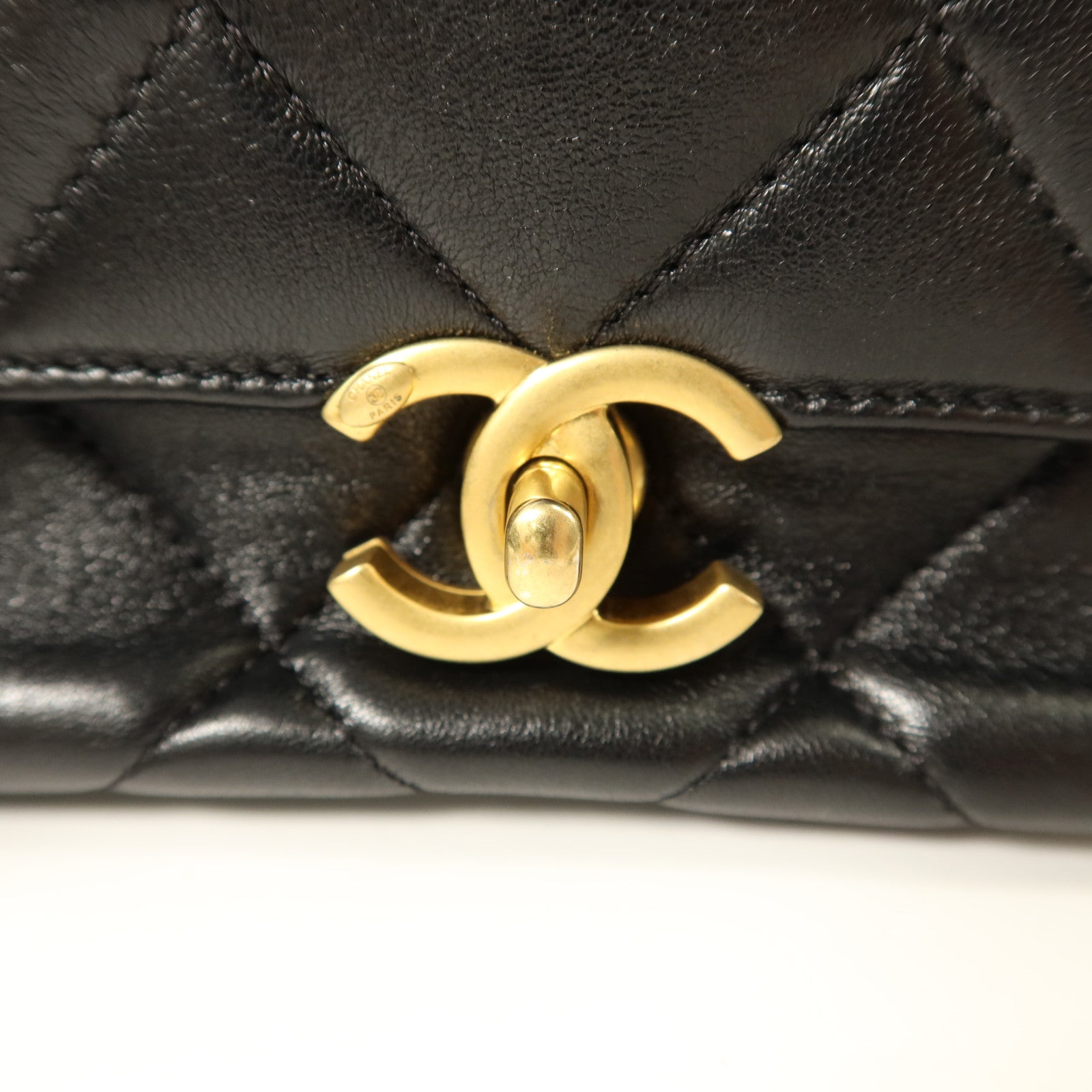 CHANEL 羊皮皮革Chain Shoulder Bag金扣鏈帶肩背袋