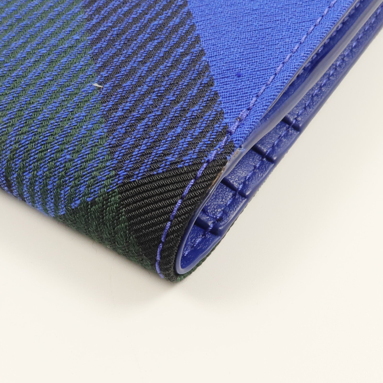 BURBERRY 棉質/聚氨酯/羊皮皮革Bifold Wallet長錢包