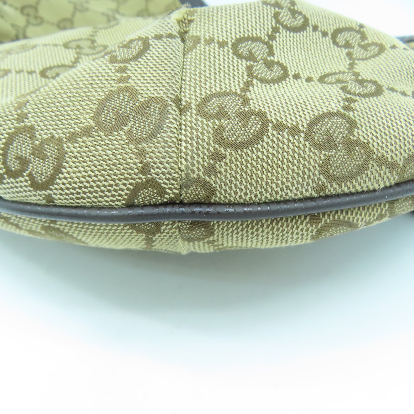 GUCCI 【清倉大減價】帆布Shoulder Bag銀扣肩背袋啡色