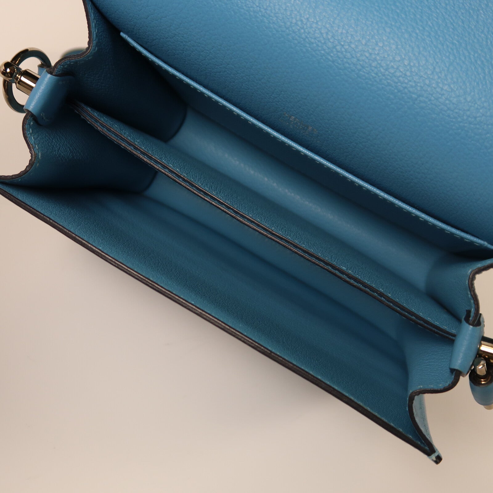 HERMES Evercolor皮革Roulis Mini銀扣肩背袋