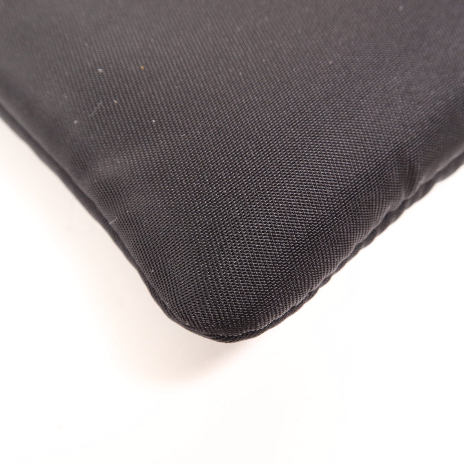 PRADA 尼龍SmartPhone Case銀扣肩背袋