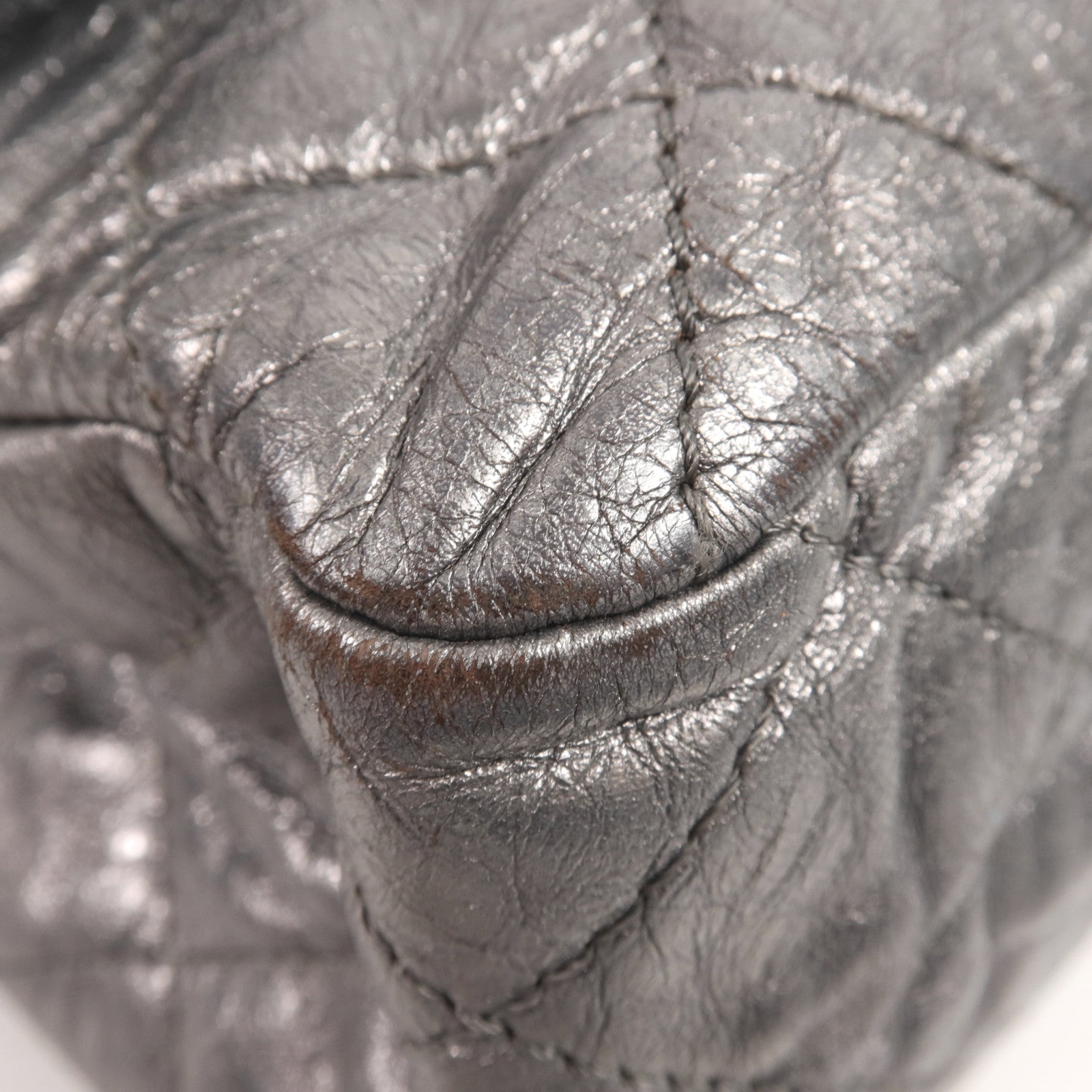 CHANEL 牛皮皮革Chanel 2.55銀扣鏈帶肩背袋