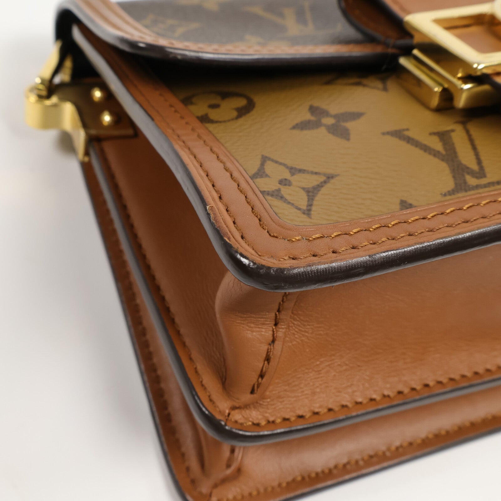 LOUIS VUITTON Monogram Reverse Mini Dauphine肩背袋