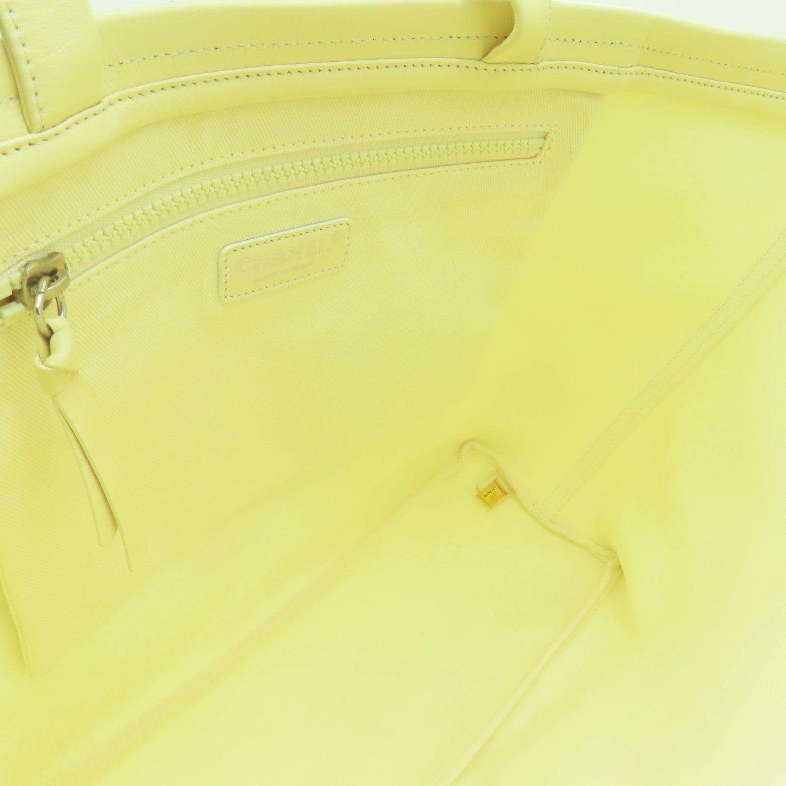 CHANEL **【清倉大減價】塗層帆布Tote Bag手挽袋白色