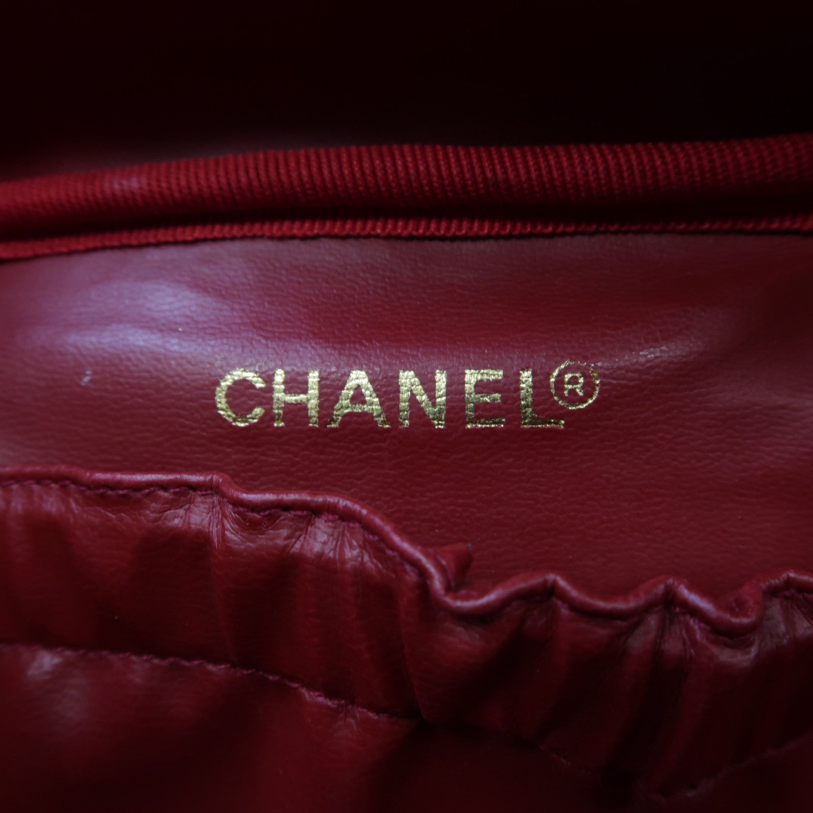 CHANEL 【激減優惠】牛皮皮革Hand Bag金扣手挽袋紅色