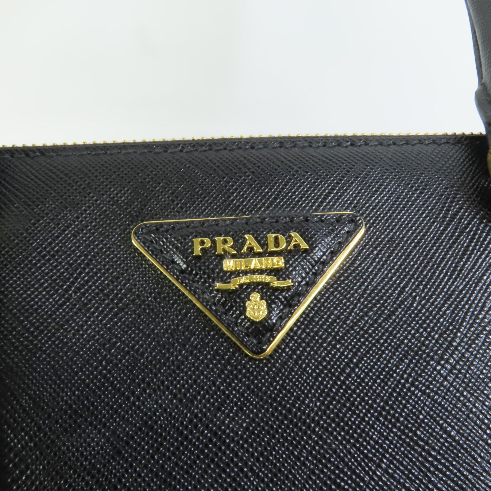 PRADA Saffiano皮革2Way Bag金扣手挽肩背兩用袋