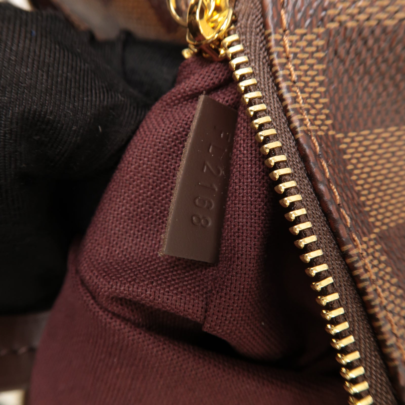 LOUIS VUITTON Damier Lena MM金扣肩背袋啡色