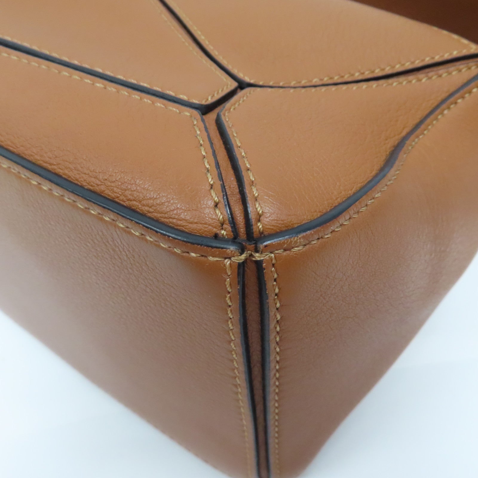 LOEWE 牛皮皮革Puzzle銀扣手挽肩背兩用袋啡色