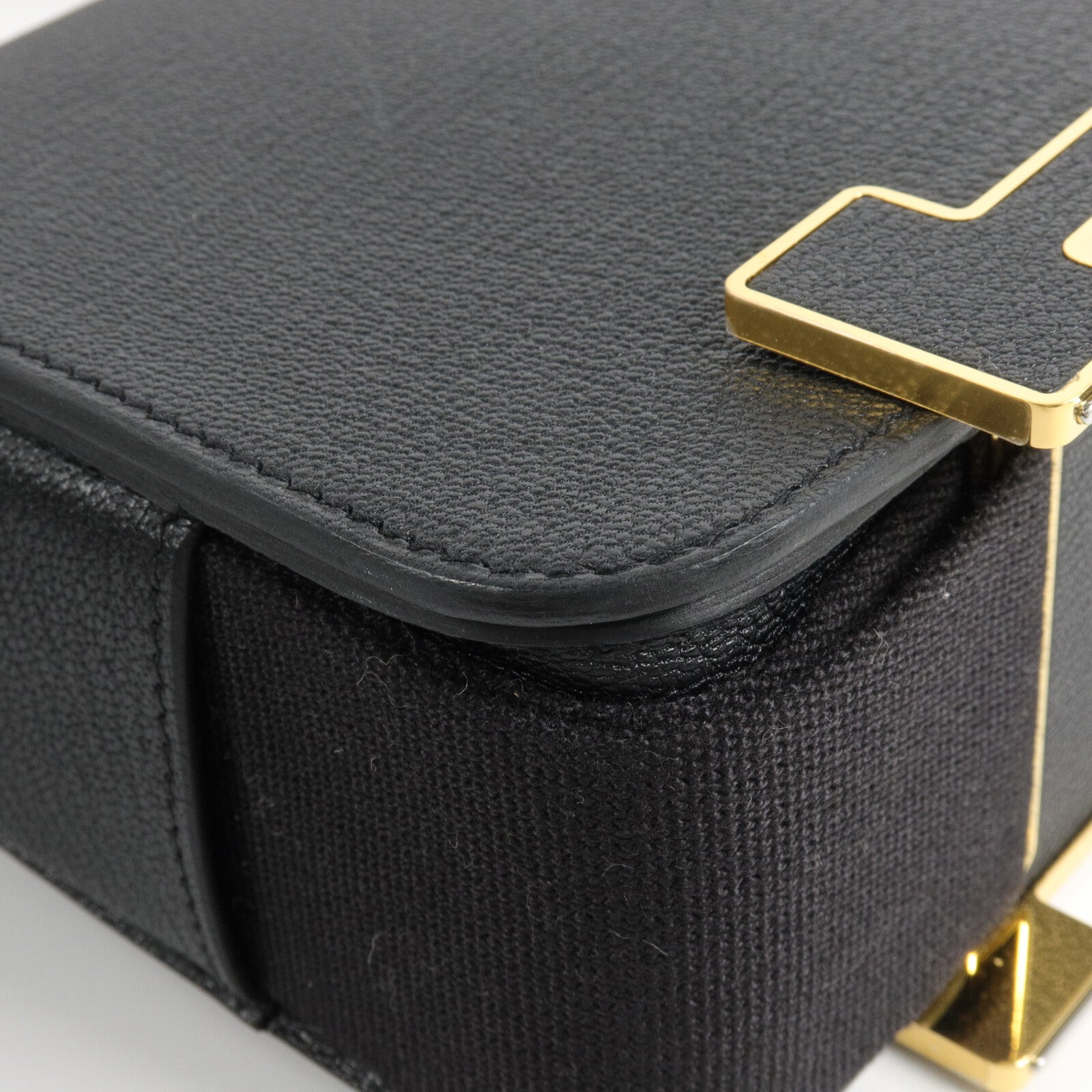 HERMES Chevre皮革Geta肩背袋Noir