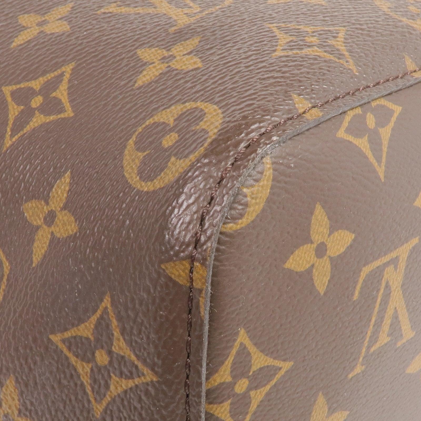 LOUIS VUITTON Monogram Neo Noe MM金扣肩背袋