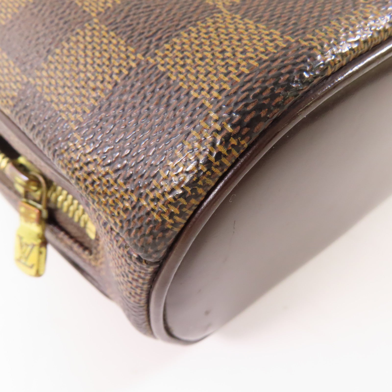 LOUIS VUITTON Damier Sarria Mini金扣手挽袋