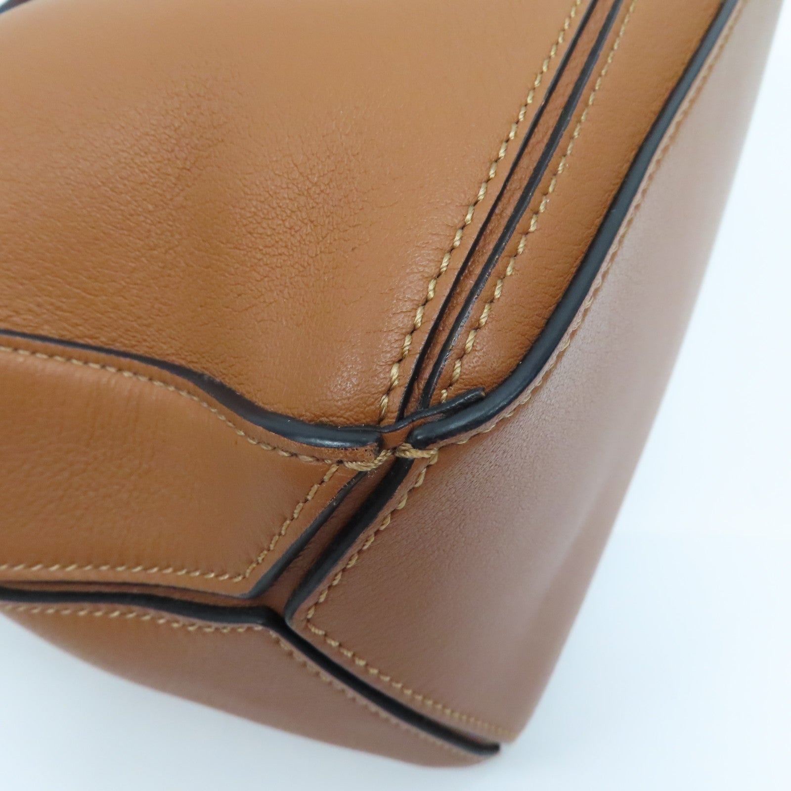 LOEWE 牛皮皮革Puzzle銀扣手挽肩背兩用袋啡色