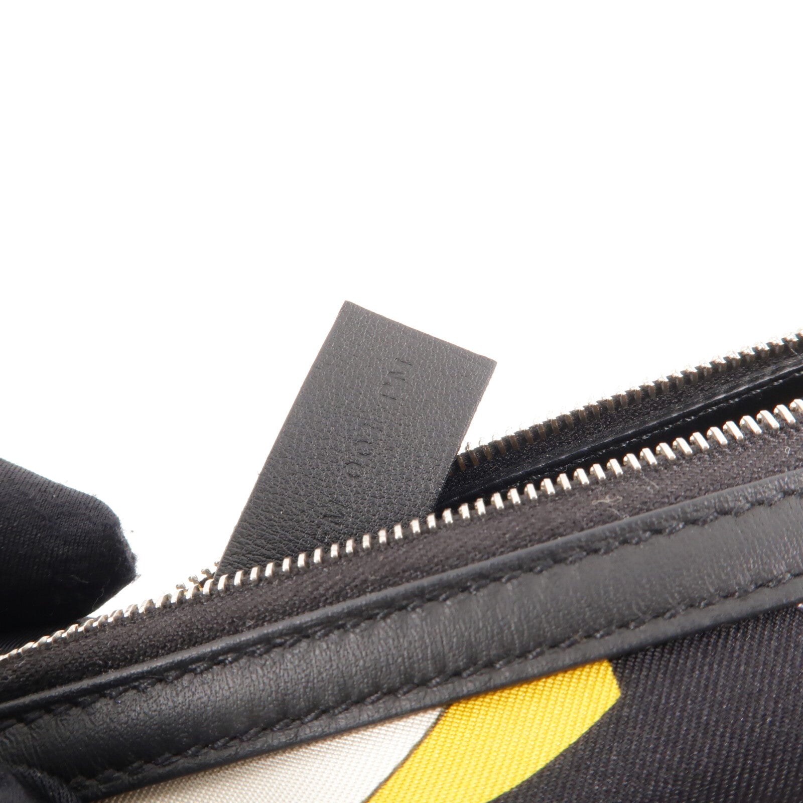 HERMES 絲質Sursoie To Go Pouch肩背袋Black