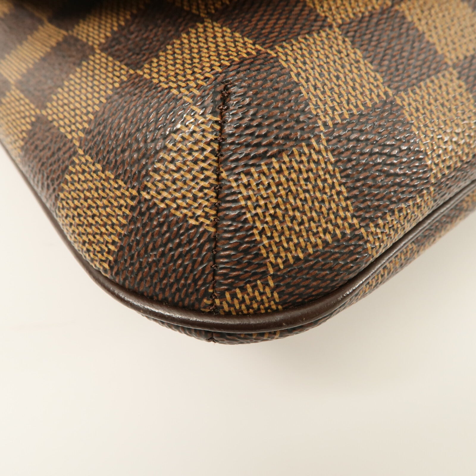 LOUIS VUITTON Damier Musette Tango肩背袋棕色