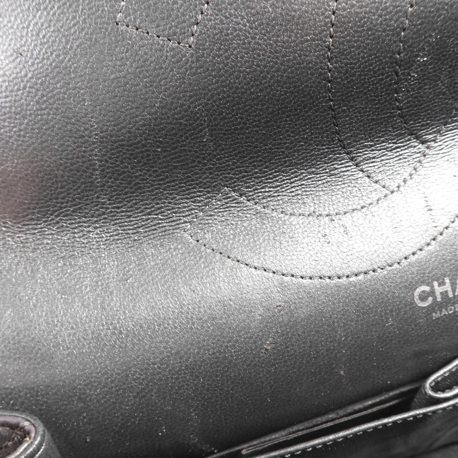 CHANEL 牛皮皮革Chanel 2.55銀扣鏈帶肩背袋