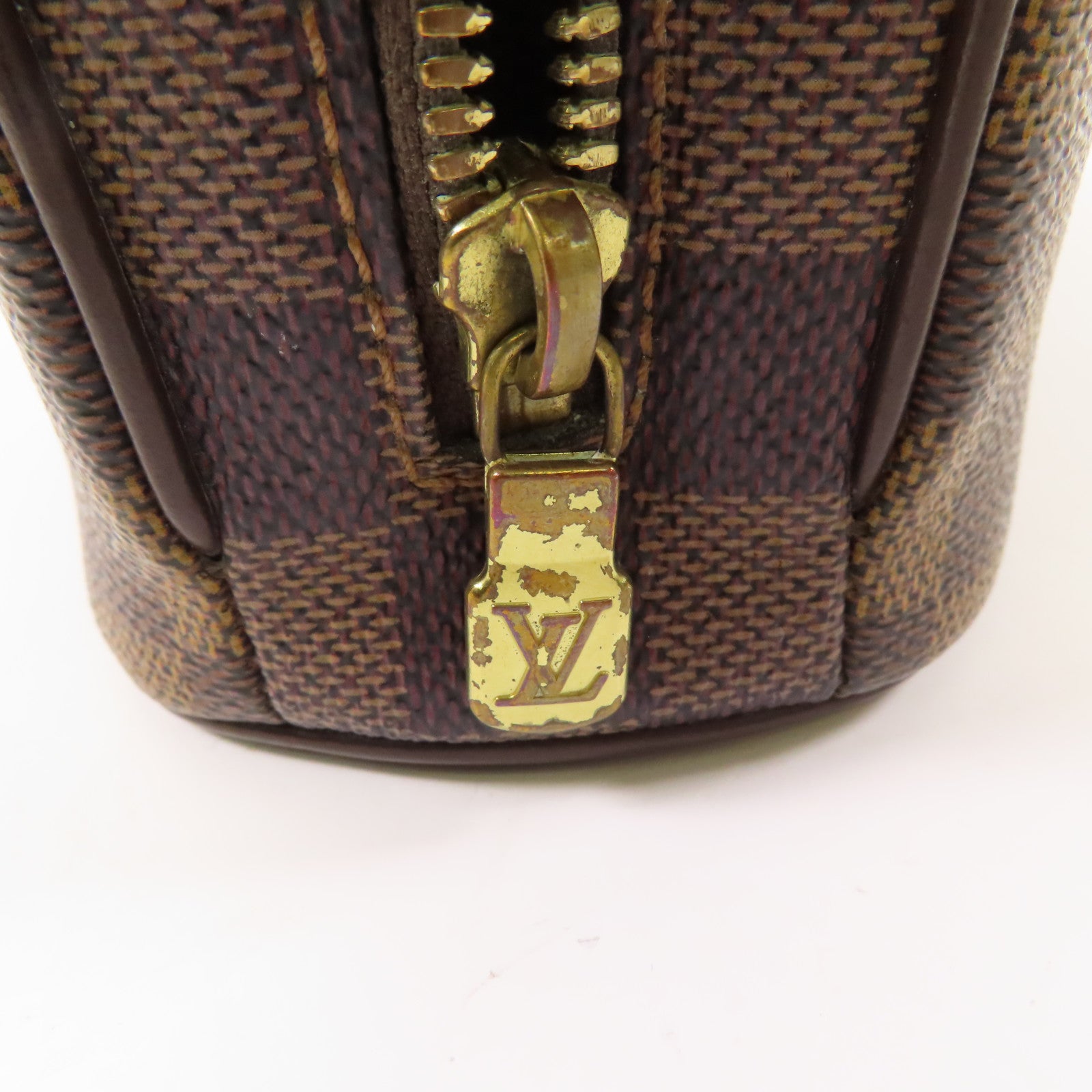 LOUIS VUITTON Damier Sarria Mini金扣手挽袋