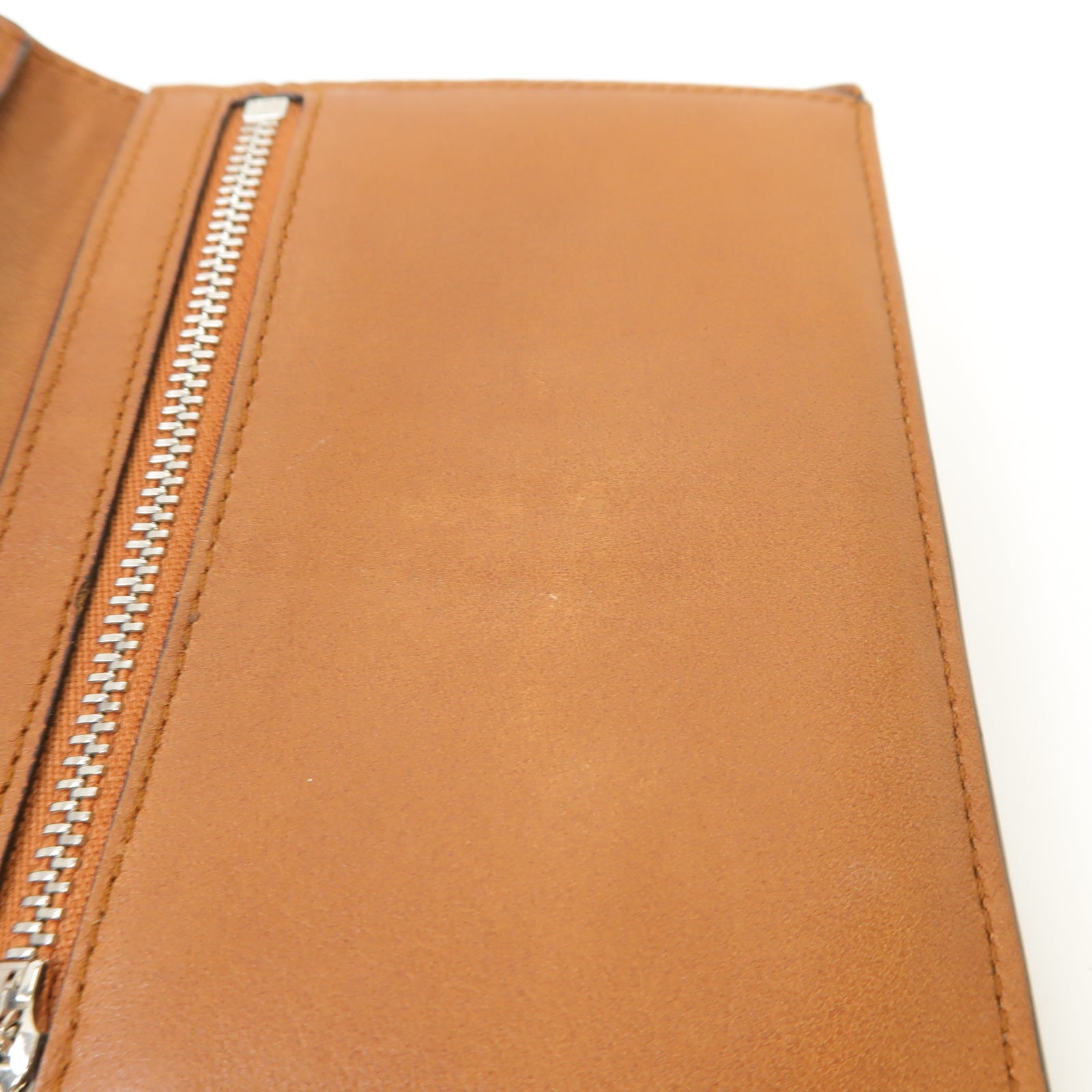 LOEWE 牛皮皮革Medium Vertical Wallet銀扣钱包藍色/啡色