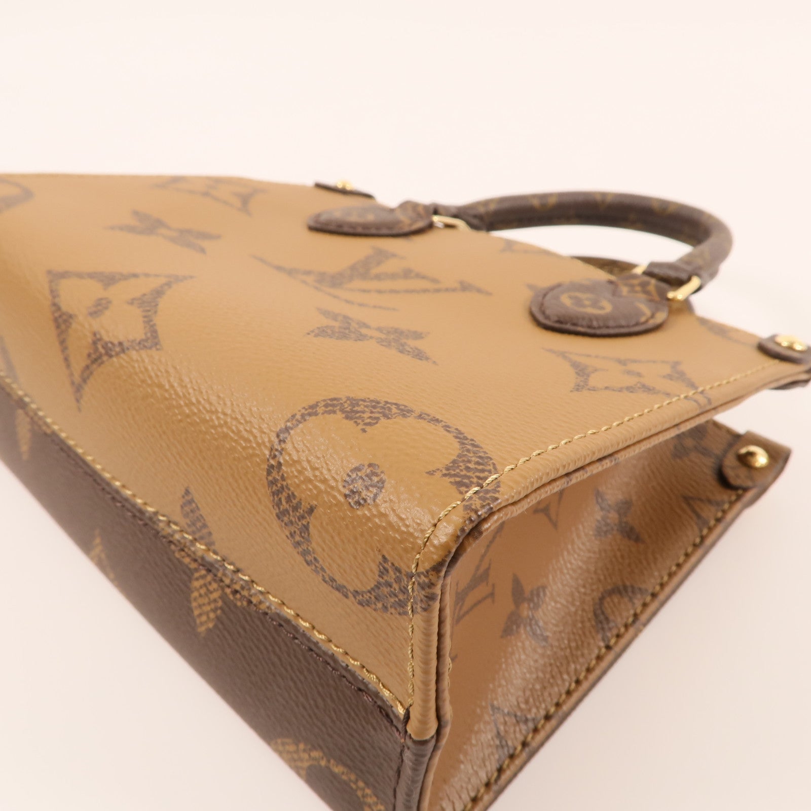LOUIS VUITTON Monogram On The Go BB金扣手挽肩背兩用袋