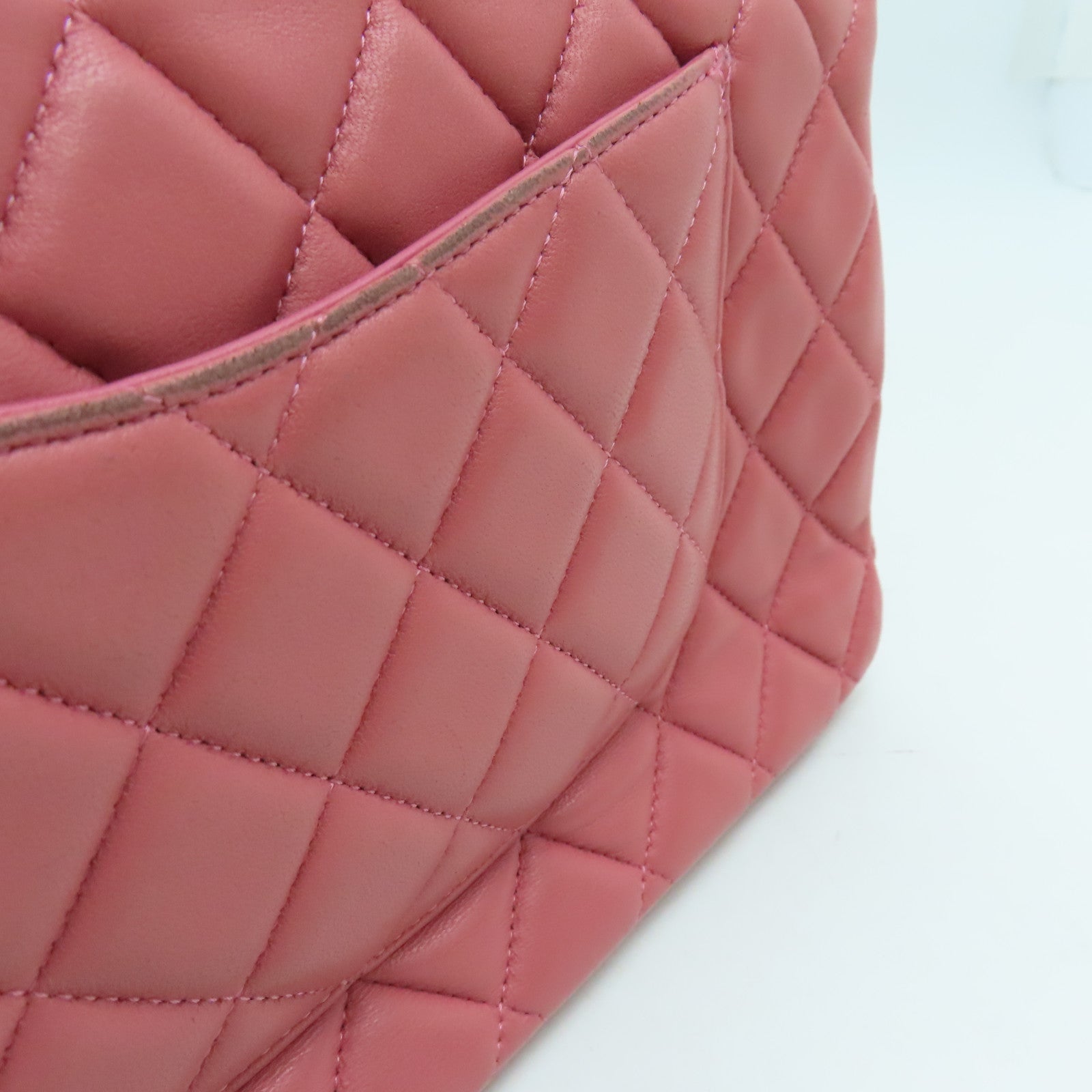 CHANEL 羊皮皮革Chain Shoulder链带肩背袋金扣粉红色