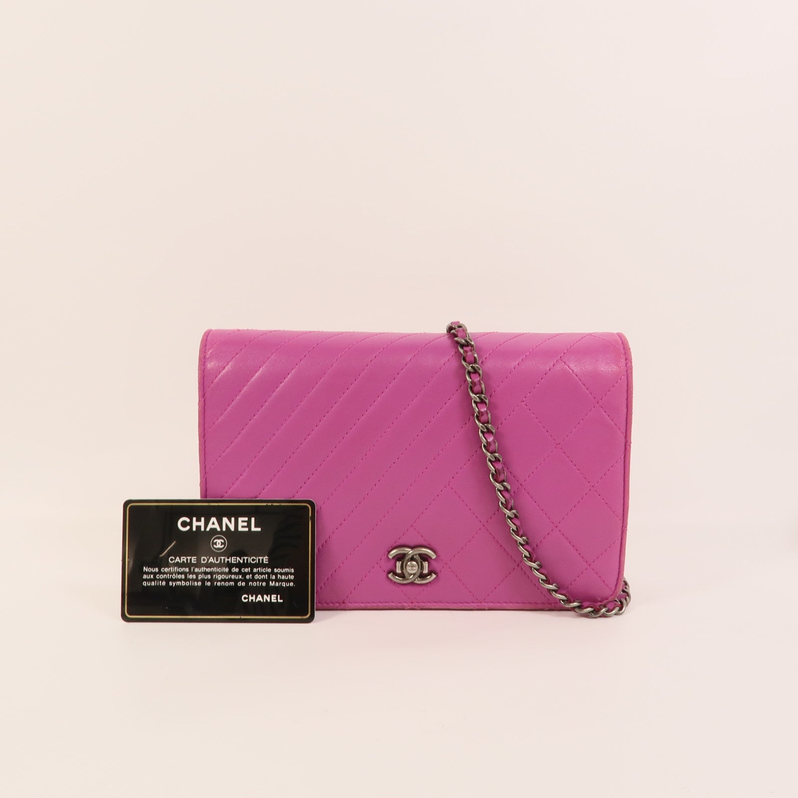 CHANEL 羊皮皮革WOC Wallet On Chain鏈帶肩背袋