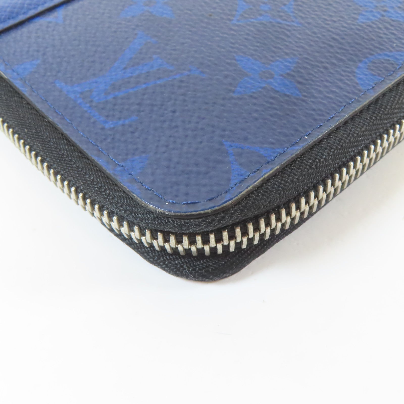LOUIS VUITTON 【激減優惠】Taiga Long Wallet銀扣長錢包藍色