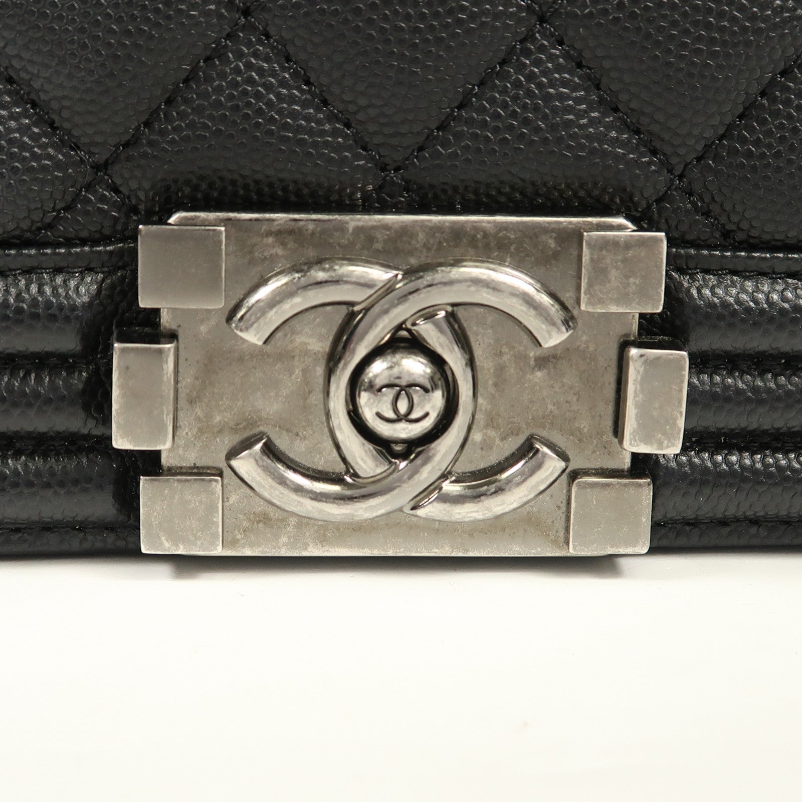 CHANEL 牛皮皮革Boy 25鏈帶肩背袋