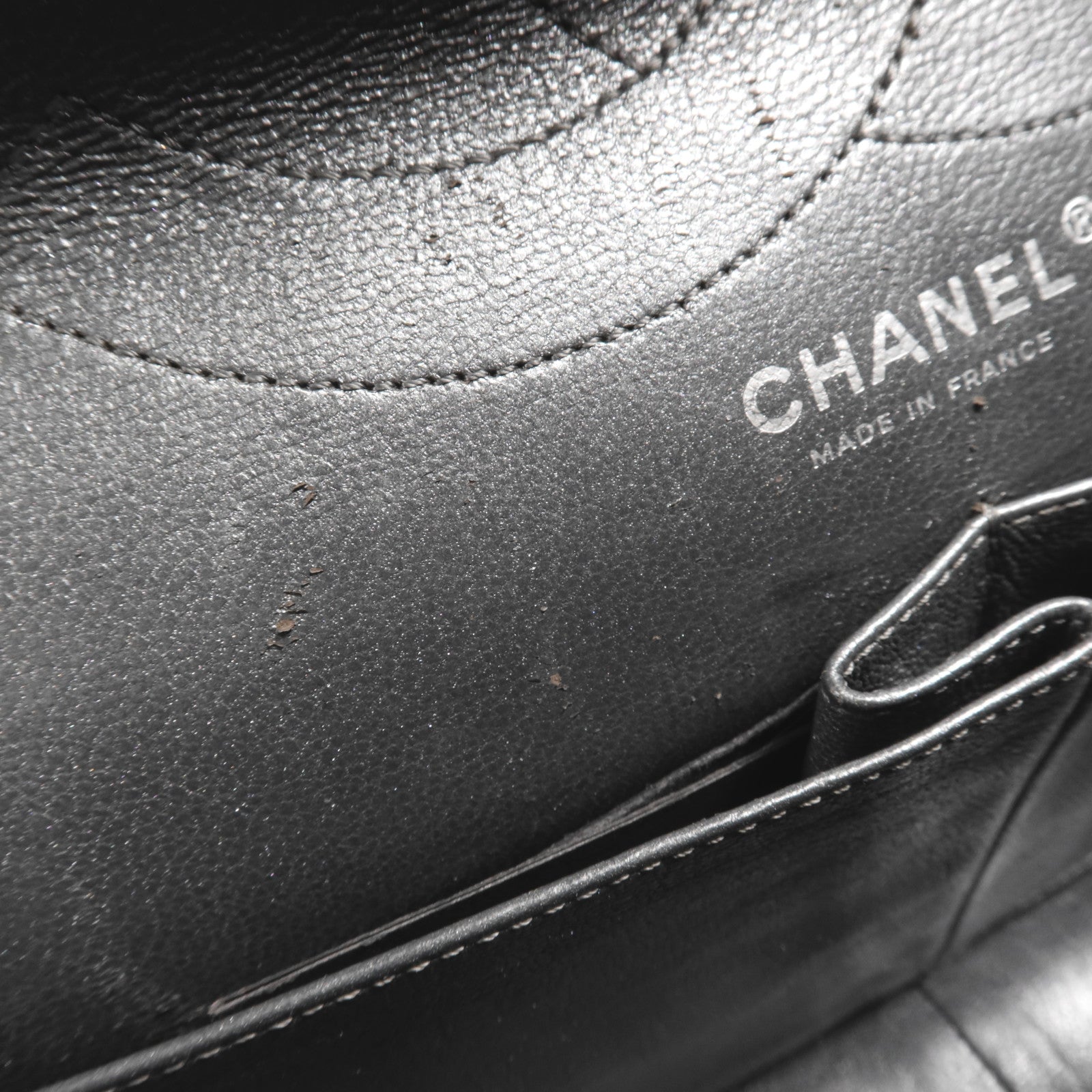 CHANEL 牛皮皮革Chanel 2.55銀扣鏈帶肩背袋