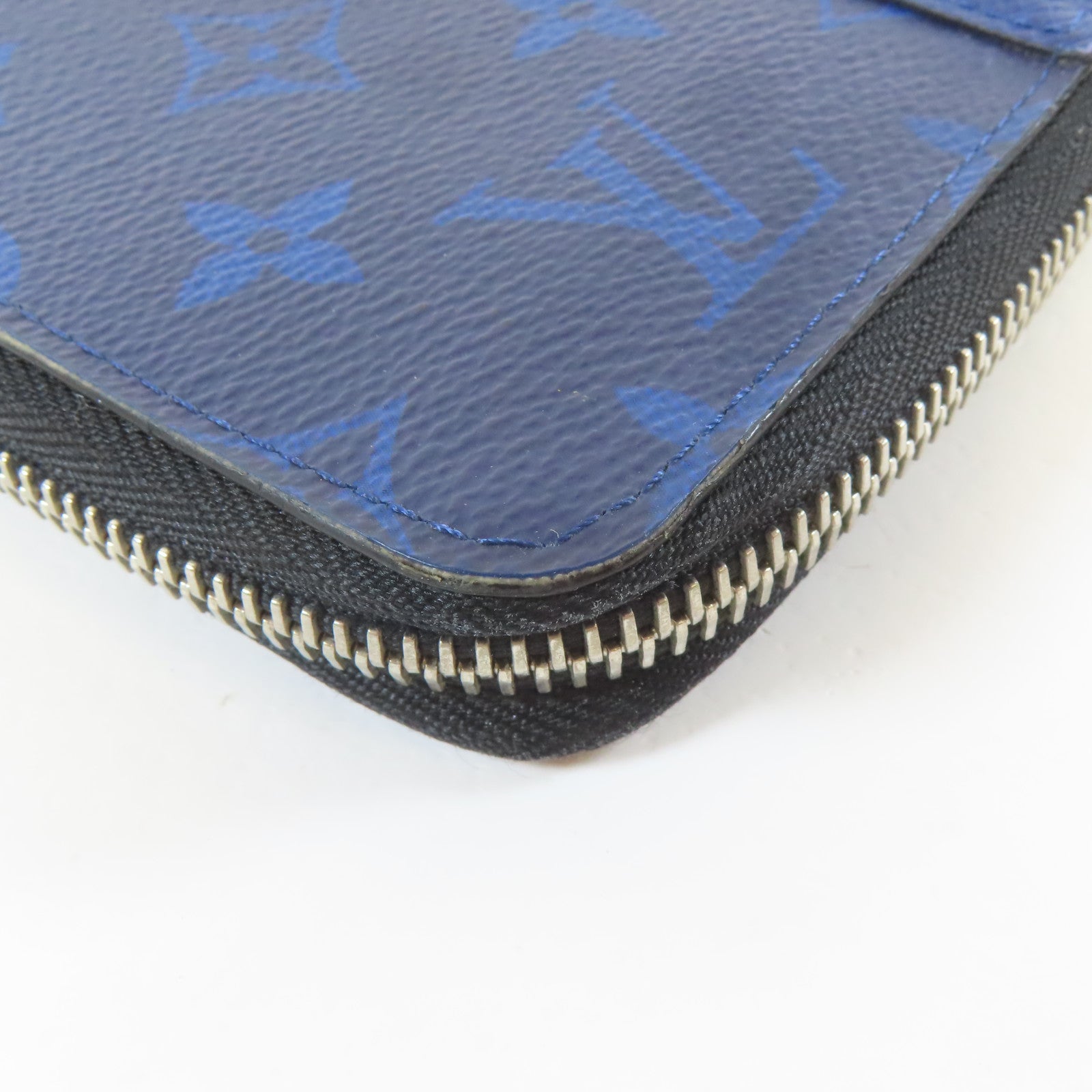 LOUIS VUITTON 【激減優惠】Taiga Long Wallet銀扣長錢包藍色