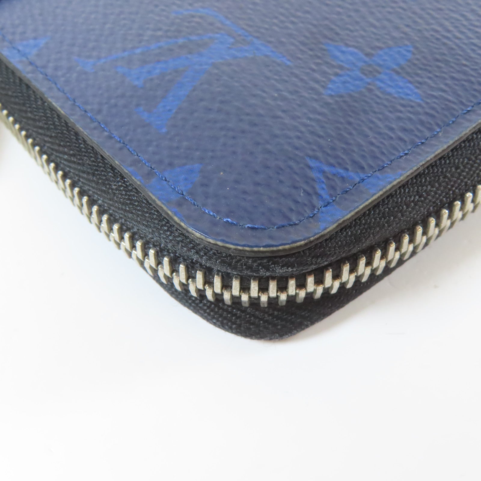 LOUIS VUITTON 【激減優惠】Taiga Long Wallet銀扣長錢包藍色