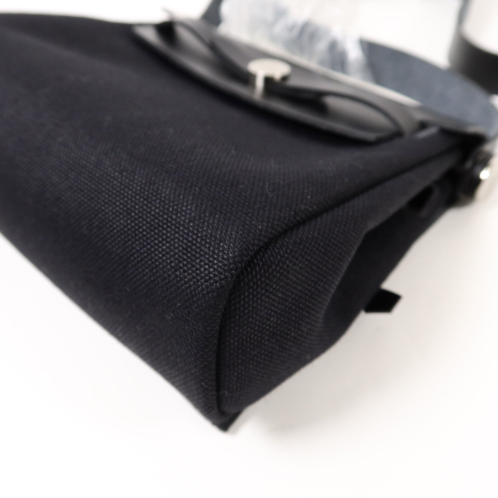HERMES Toile H Mini Herbag肩背袋Noir