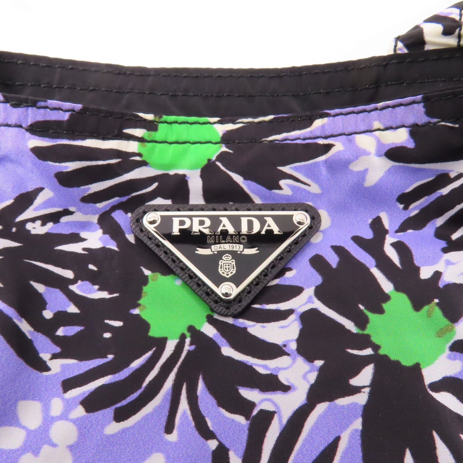 PRADA 尼龍Tote Bag銀扣肩背袋