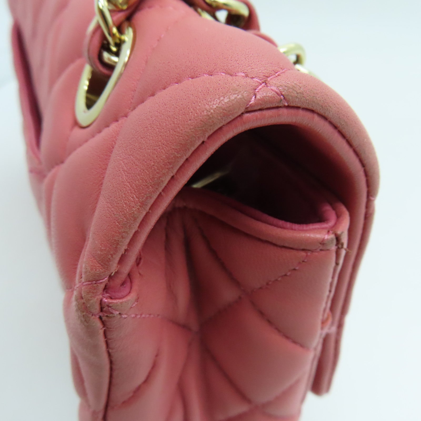 CHANEL 羊皮皮革Chain Shoulder链带肩背袋金扣粉红色