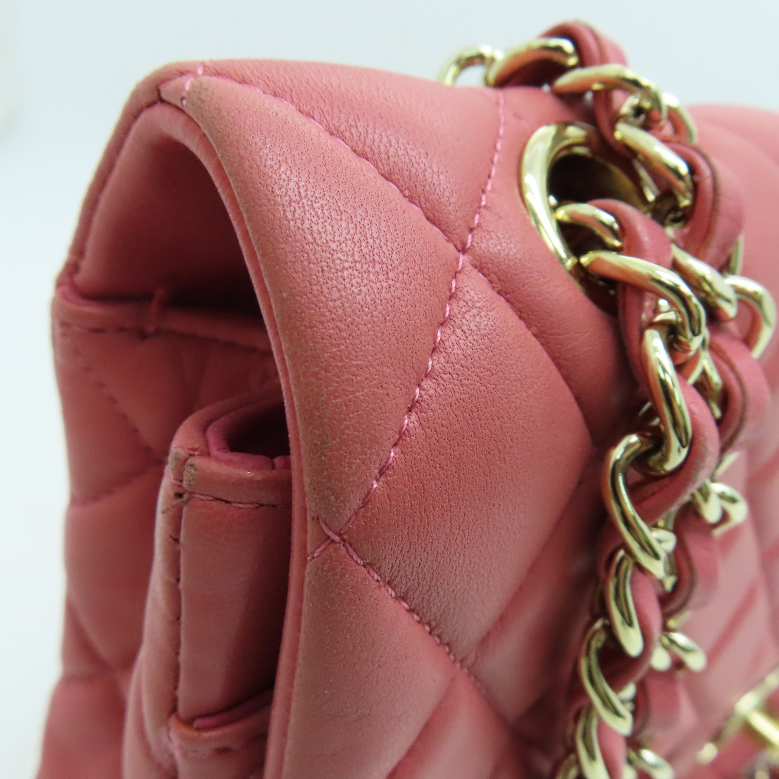 CHANEL 羊皮皮革Chain Shoulder链带肩背袋金扣粉红色