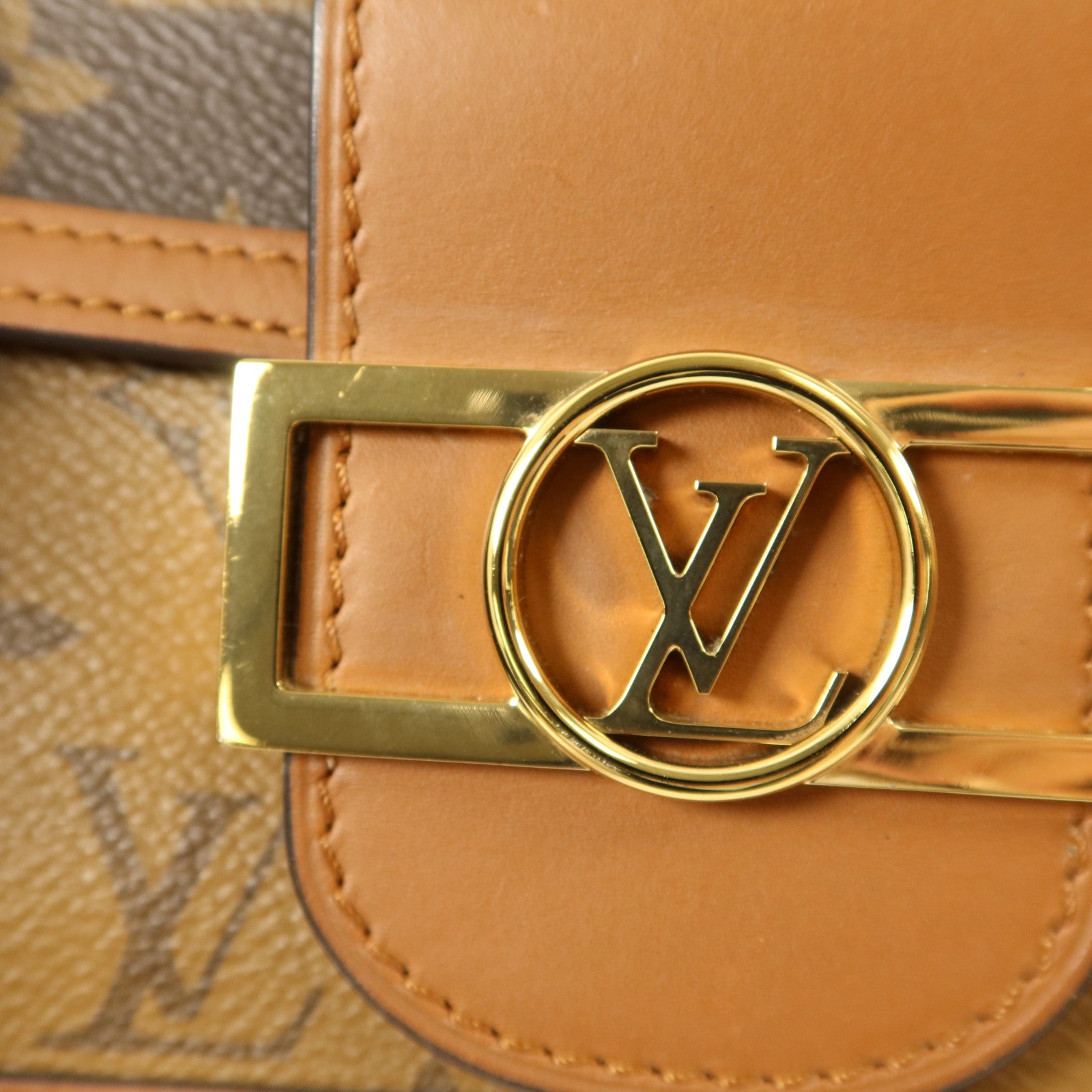 LOUIS VUITTON Monogram Reverse Mini Dauphine金扣肩背袋