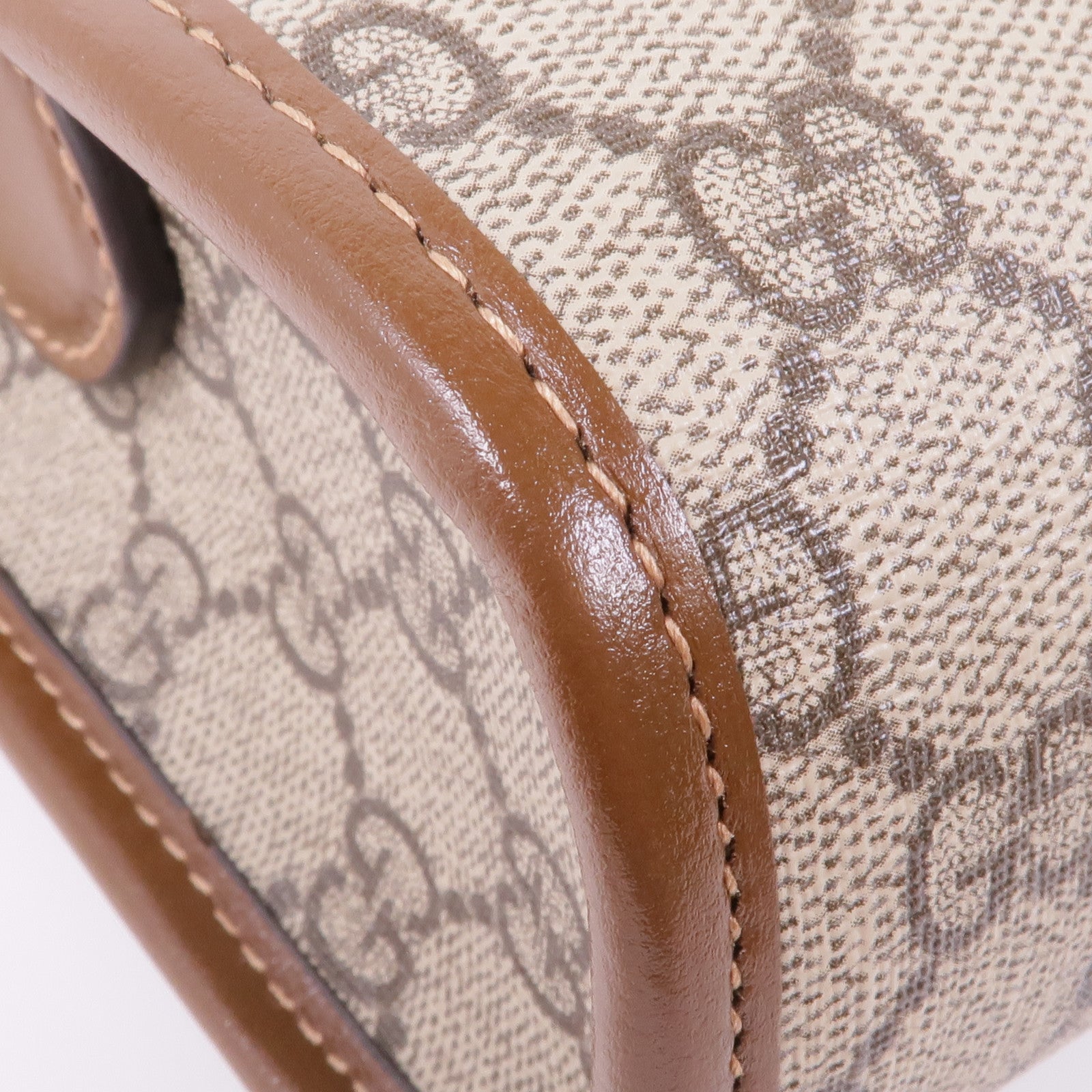 GUCCI 塗層帆布GG Supreme Interlocking金扣肩背袋