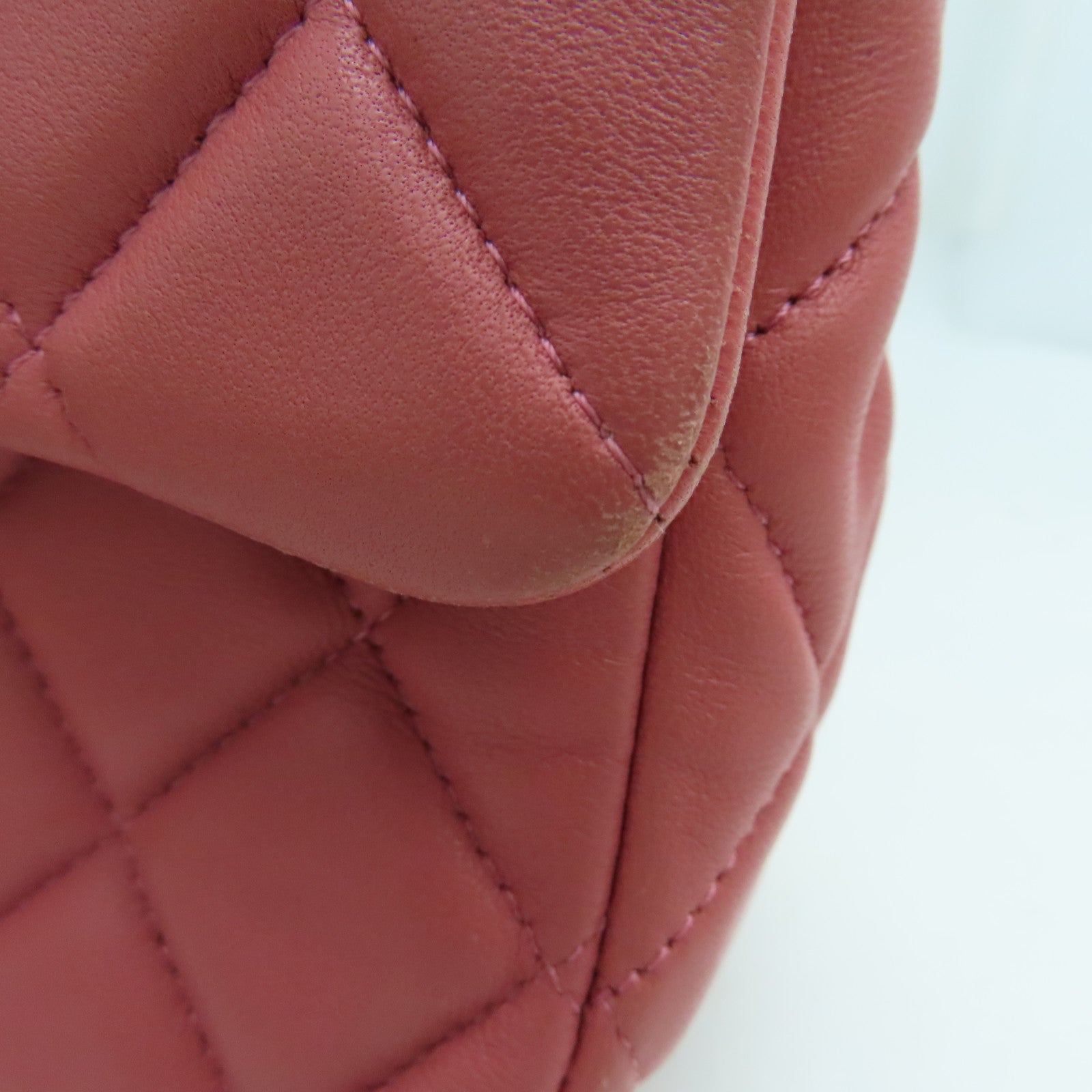 CHANEL 羊皮皮革Chain Shoulder链带肩背袋金扣粉红色