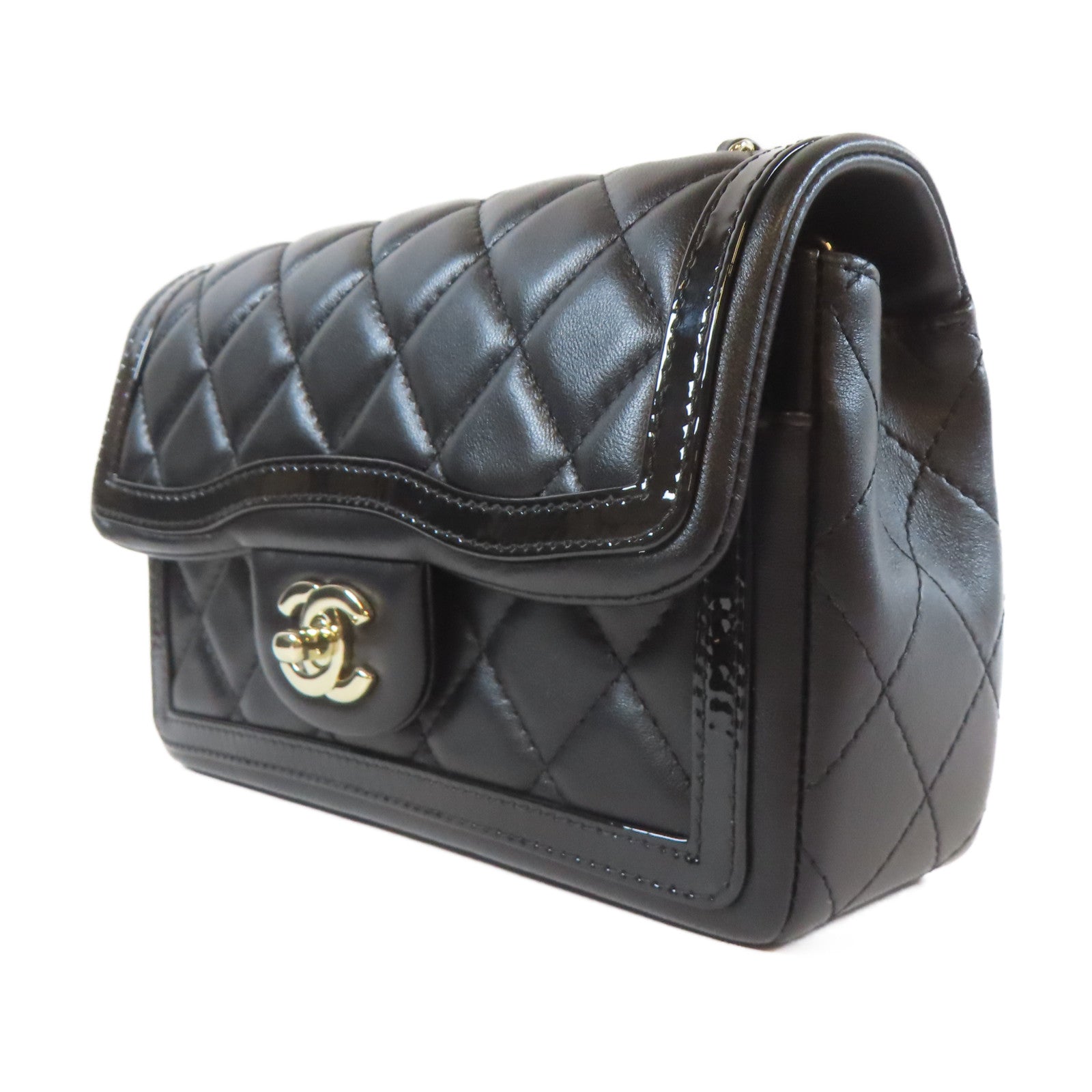 CHANEL 菱格羊皮皮革Chain Shoulder銀扣鏈帶肩背袋黑色