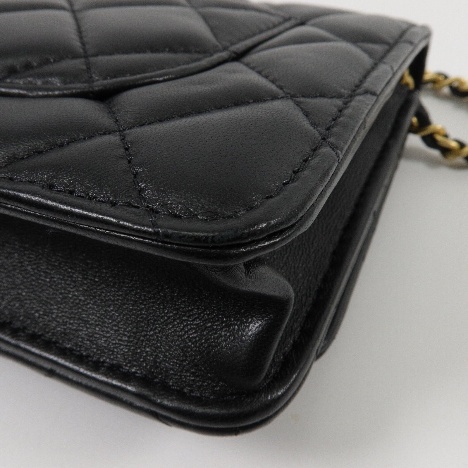 CHANEL 羊皮皮革Wallet On Chain With Gold Ball鏈帶肩背袋