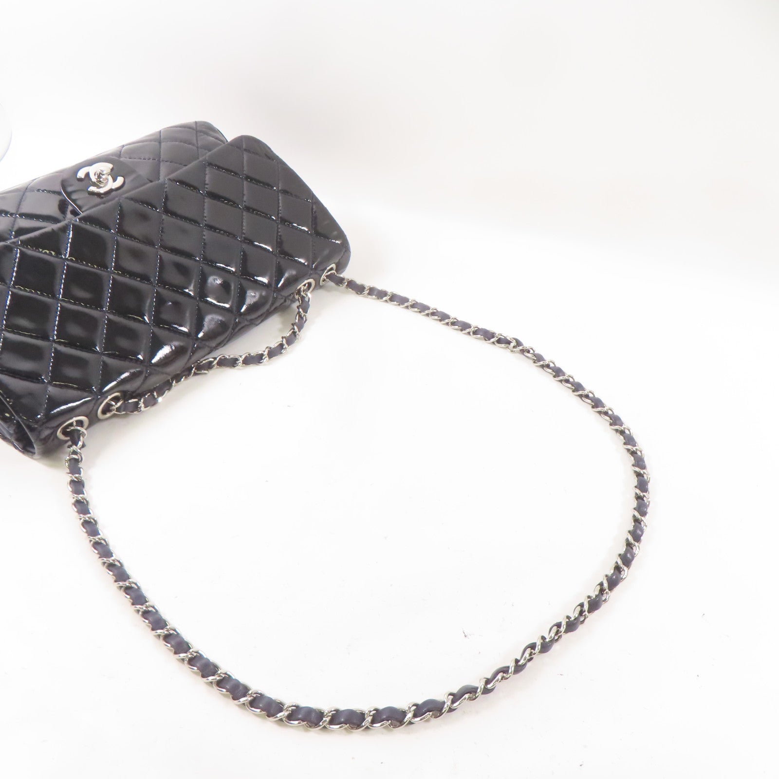 CHANEL 漆皮皮革Chain Shoulder Bag銀扣鏈帶肩背袋黑色