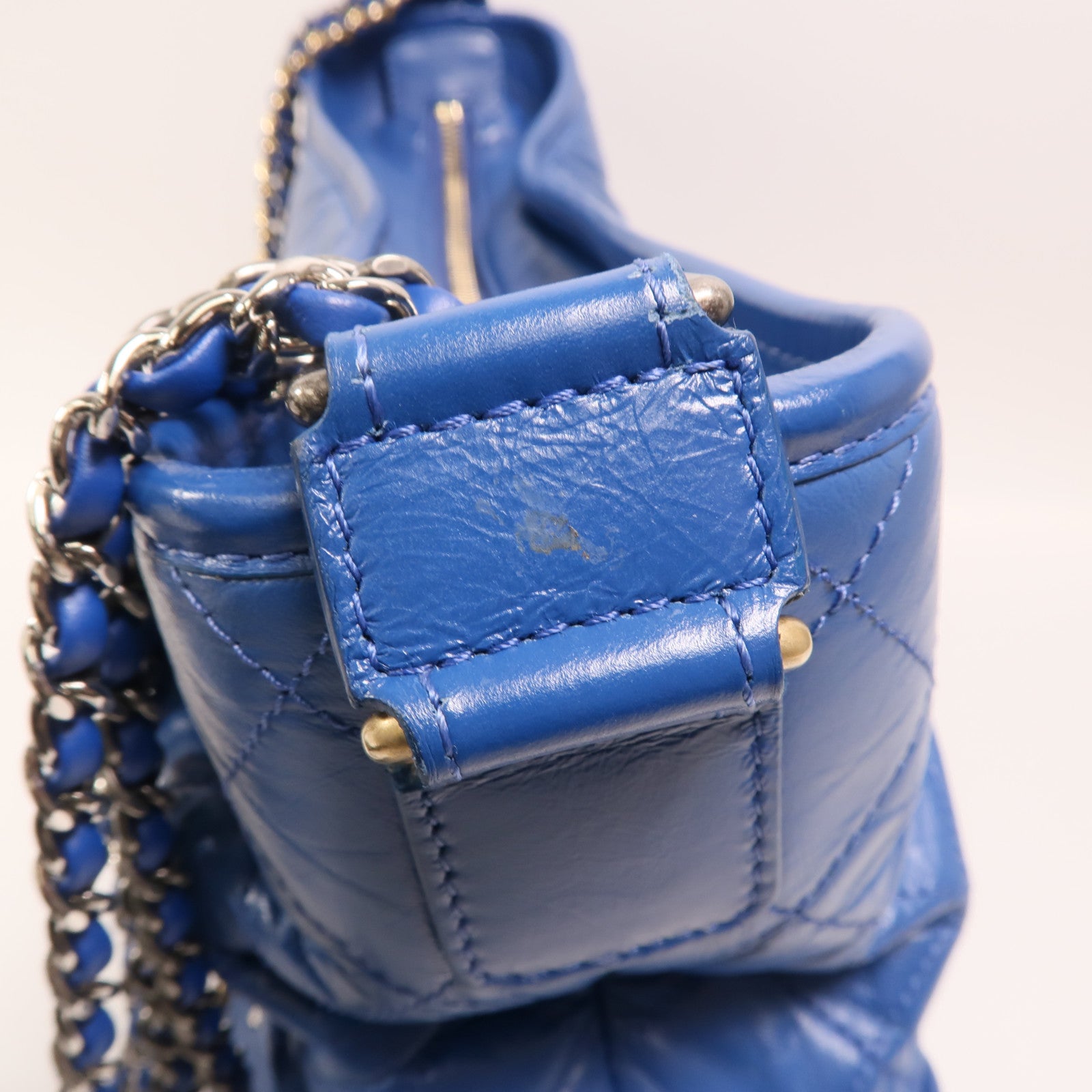 CHANEL 牛皮皮革Gabrielle Hobo Bag金扣鏈帶肩背袋
