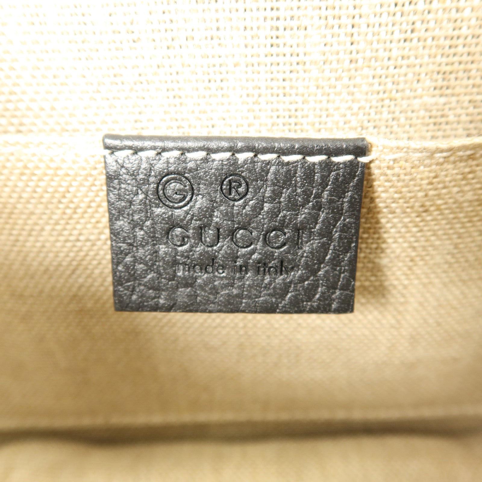 GUCCI 牛皮皮革Chain Shoulder鏈帶肩背袋