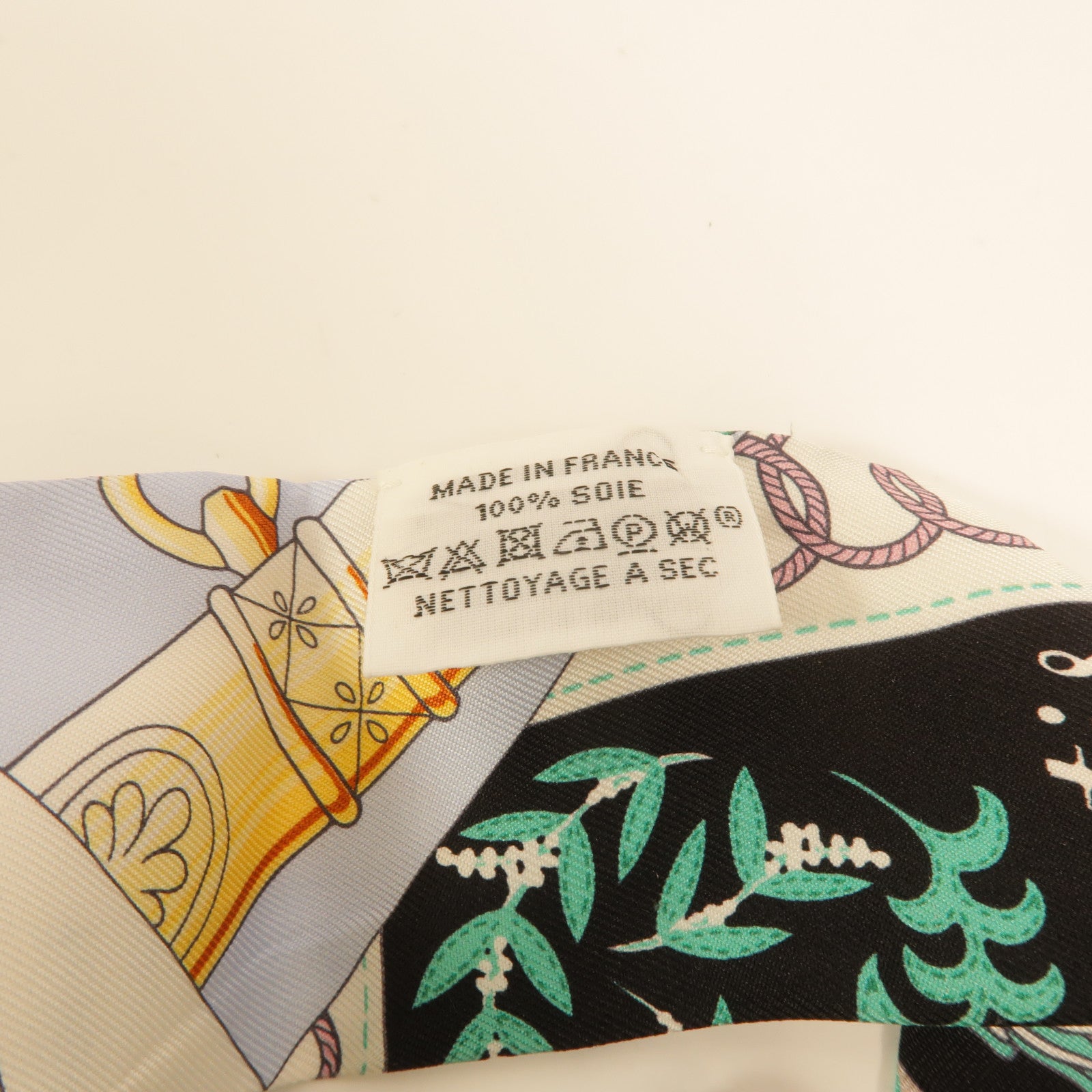 HERMES 絲質Twilly絲巾