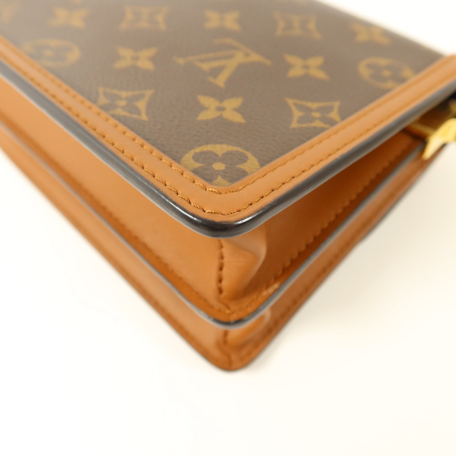 LOUIS VUITTON Monogram Reverse Mini Dauphine金扣肩背袋