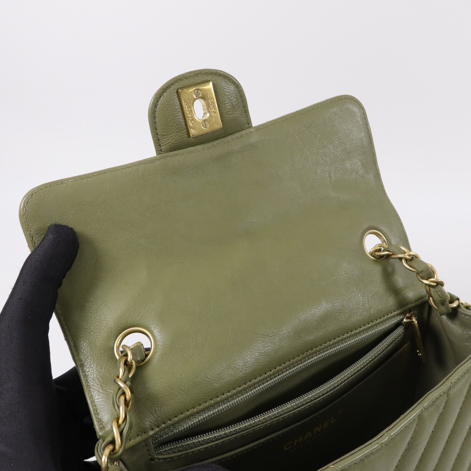 CHANEL 牛皮皮革Mini Classic 20鏈帶肩背袋