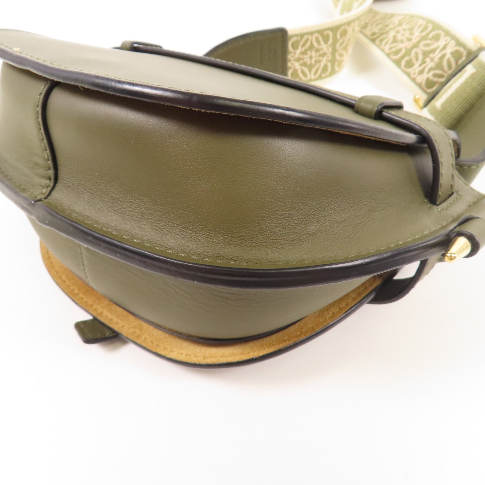 LOEWE 牛皮皮革Mini Gate金扣肩背袋