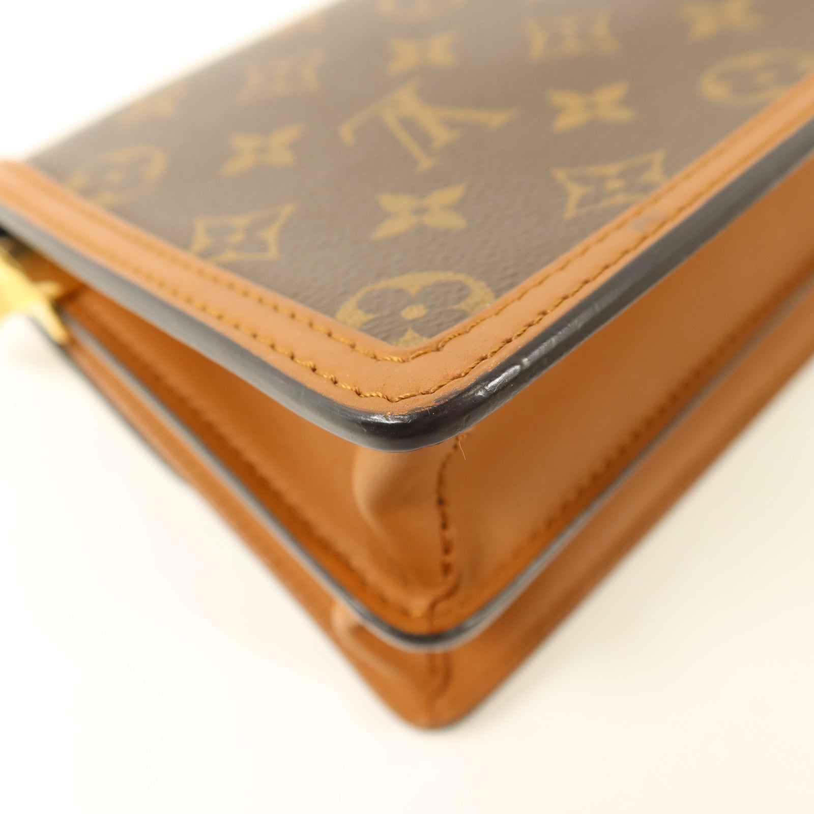 LOUIS VUITTON Monogram Reverse Mini Dauphine金扣肩背袋