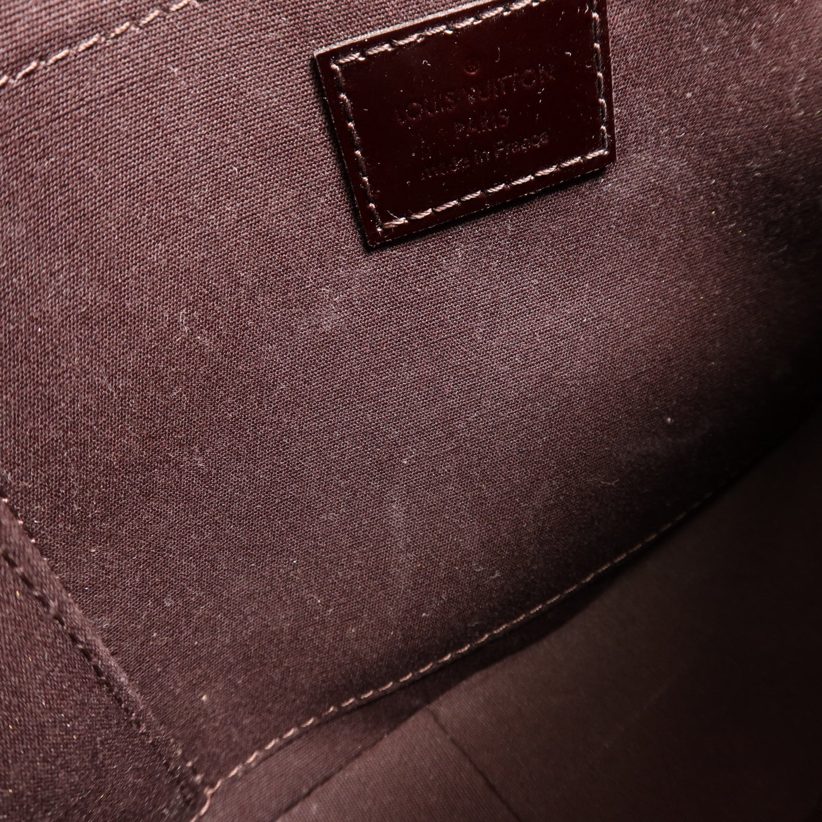 LOUIS VUITTON Vernis Rodeo Drive金扣肩背袋