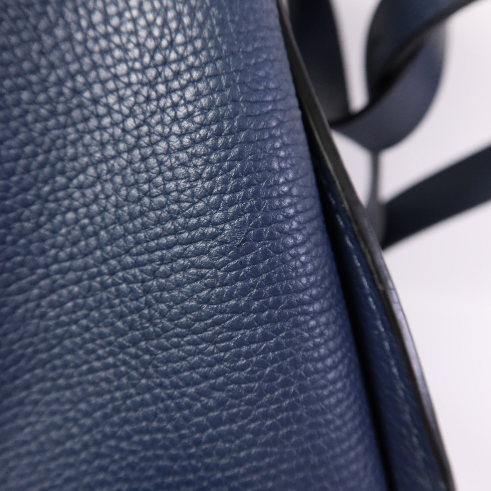 LOEWE 【激減優惠】牛皮皮革Compact Hammock金扣手挽肩背兩用袋