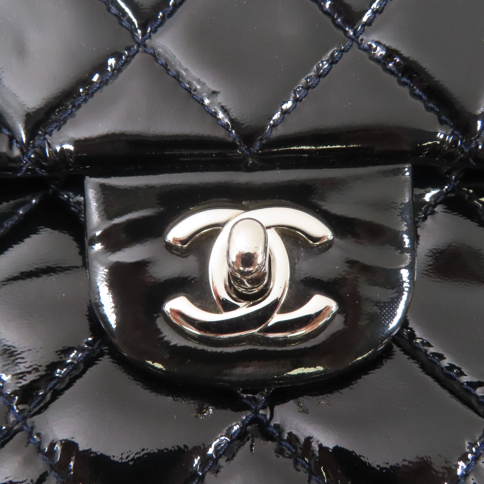 CHANEL 漆皮皮革Chain Shoulder Bag銀扣鏈帶肩背袋黑色