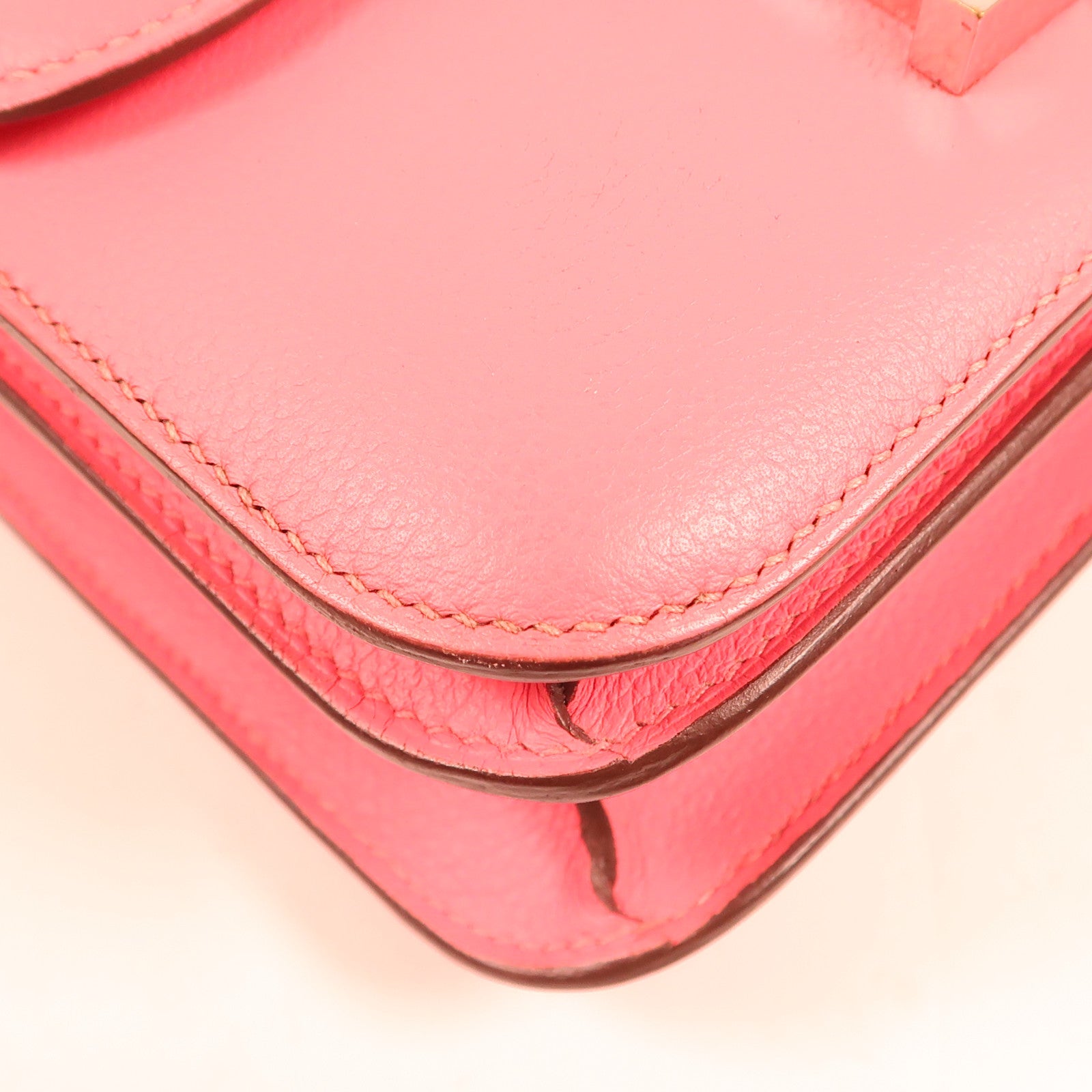 HERMES Evercolor皮革Constance Mini銀扣肩背袋Rose Azalea